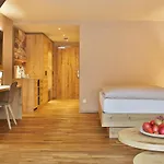 Restaurant Waldsaegmuehle ホテル 4*