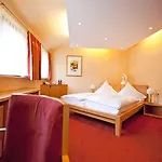 Hotel Restaurant Waldsaegmuehle 4*
